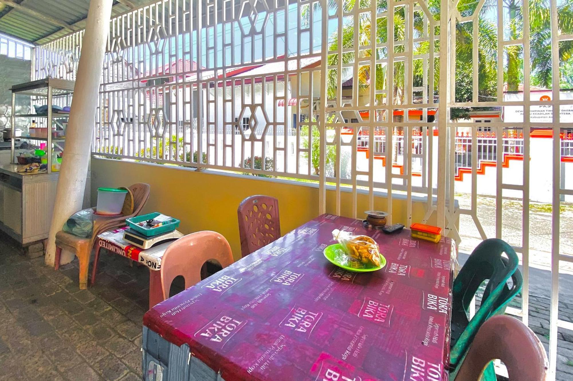 Amira House Kisaran Redpartner Hotel Exterior foto